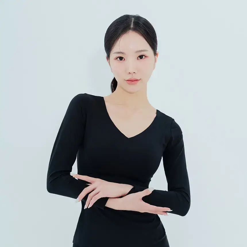 [시즌오프특가/자세교정&캡내장] 아나콘다 이너웨어 히트핏 벨벳 브라탑 롱 슬리브 버터크림/블랙 택1